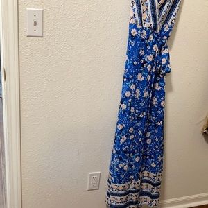 Excellent condition, new without tag